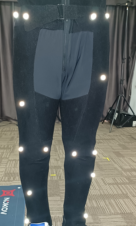 腿部正面视图